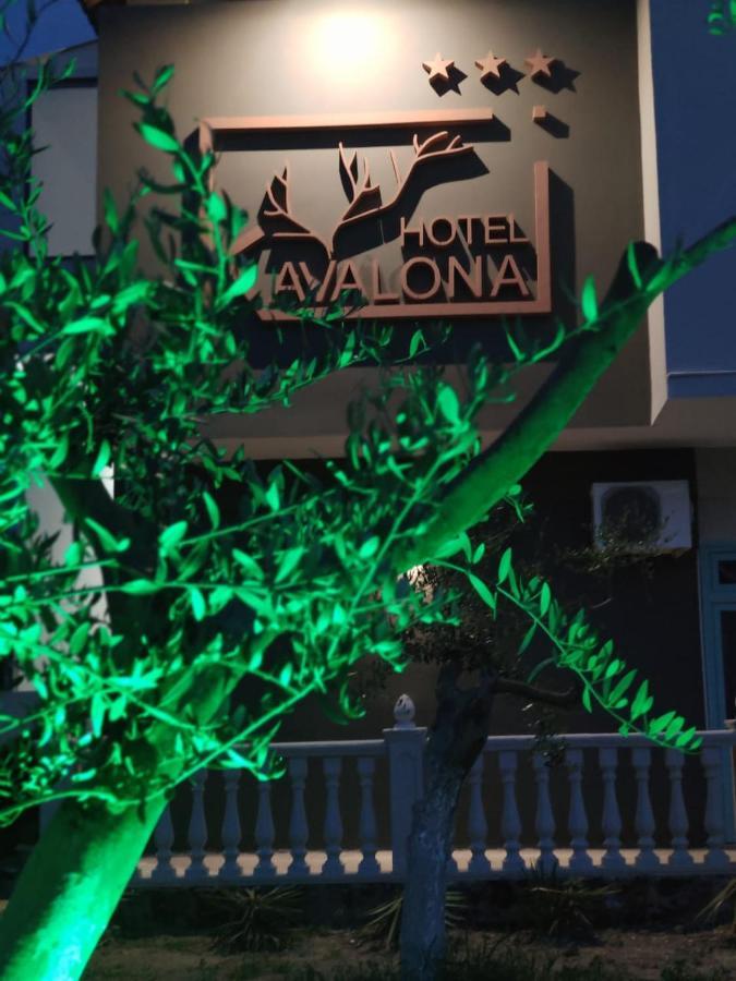 Kavalona Park 호텔 Vlorë 외부 사진