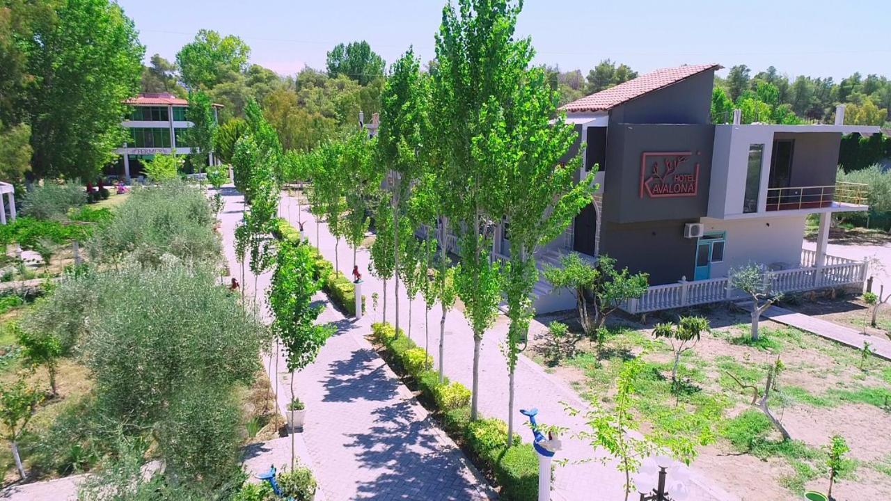 Kavalona Park 호텔 Vlorë 외부 사진